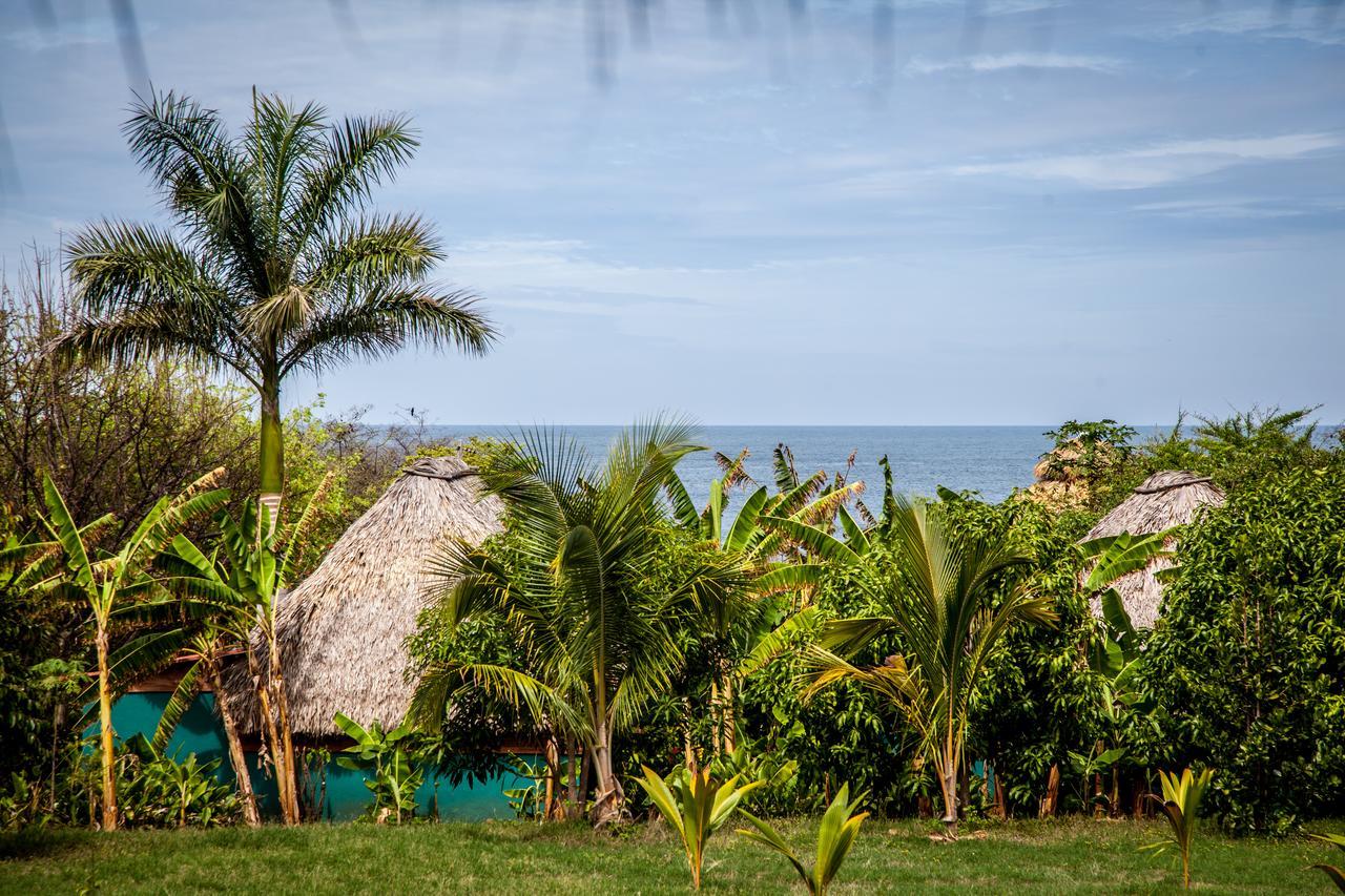 Coco Loco Eco-Resort Gemastepe Luaran gambar
